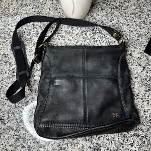 The Sak Womens Iris Crossbody in Leather Casual Purse